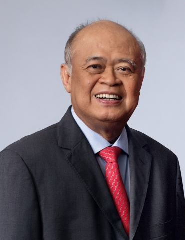 Peter D. Garrucho Jr. OBE